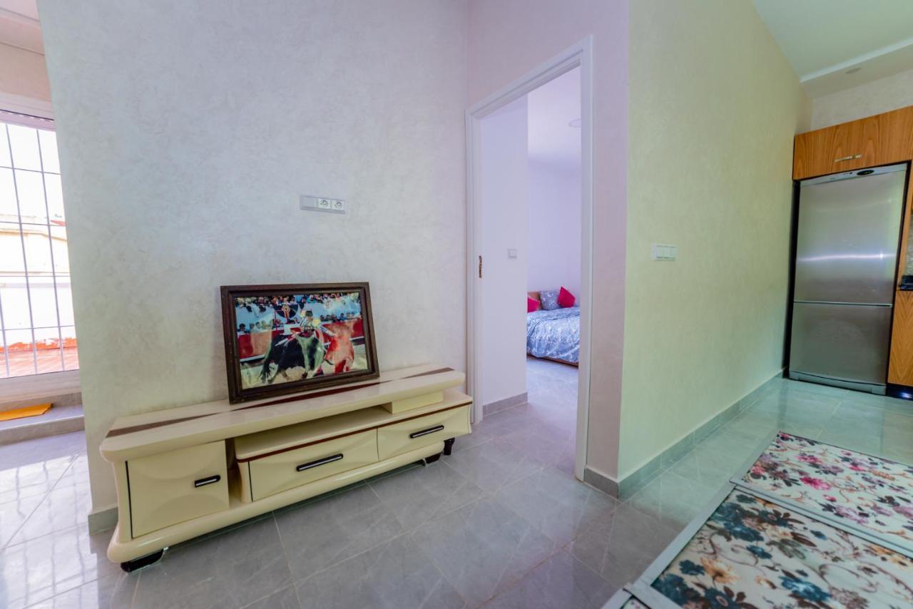 Velasquez Appartements Fast Wifi And Ocean View Танжер Екстериор снимка